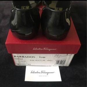 Salvatore Ferragamo Jelly Flats